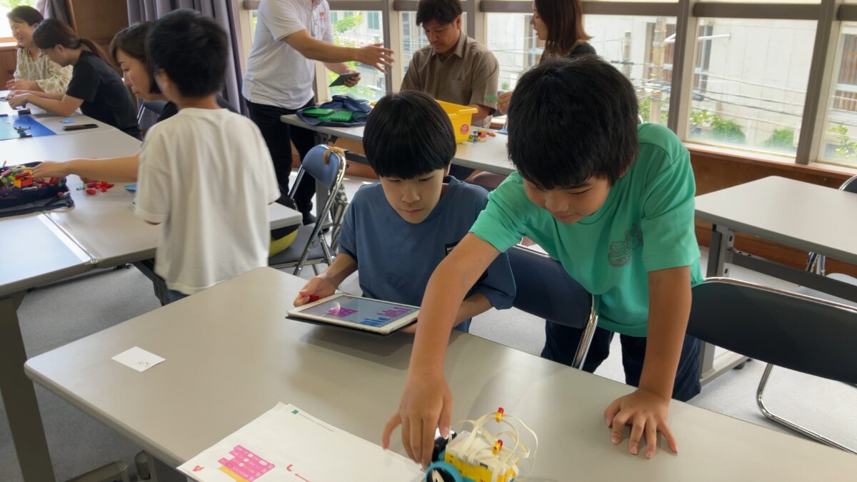 【夏休み特別教室 琉球新報カルチャー様】ロボットを通じて、ひらめきとチームワークを体験！（2025.8.3）